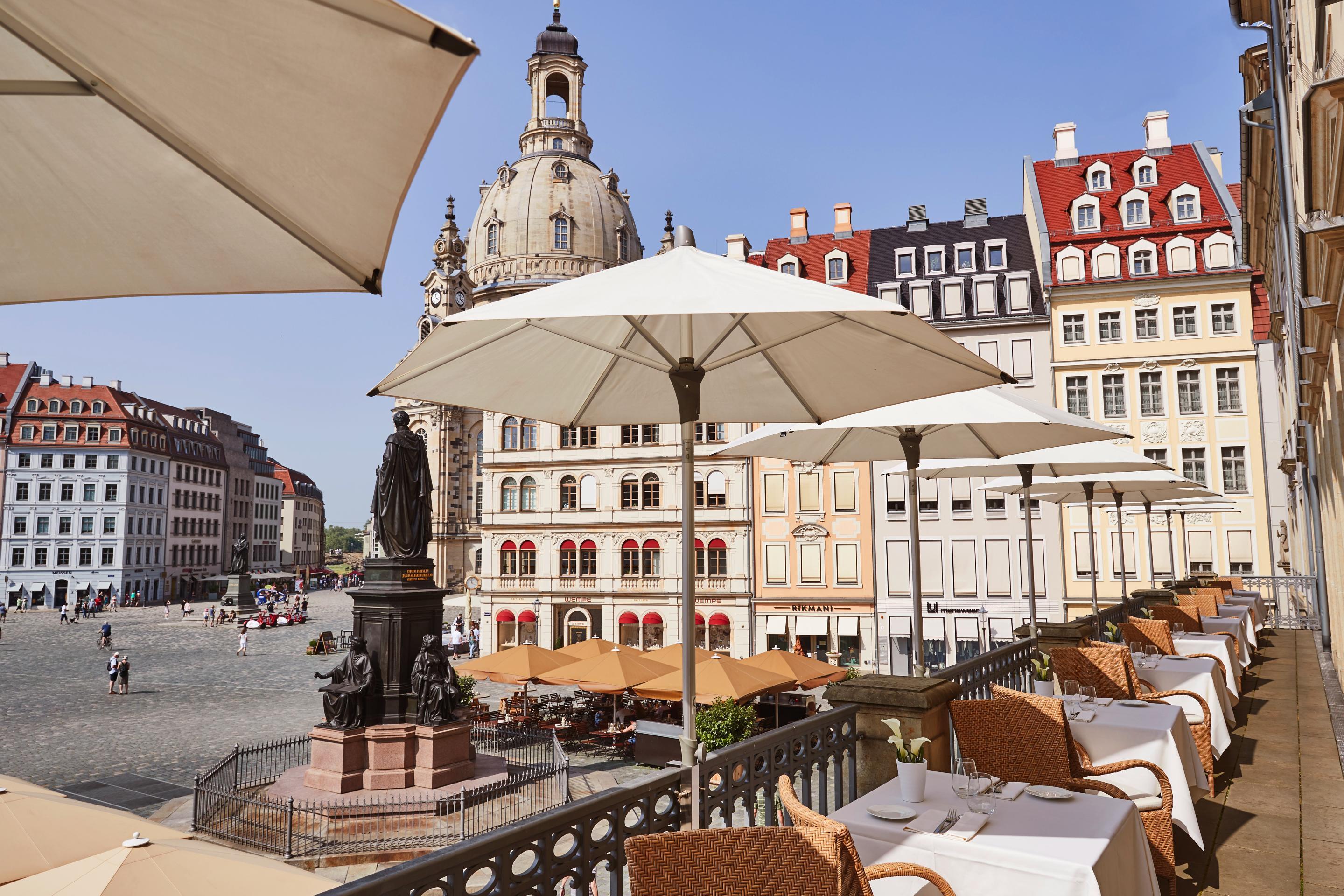 Steigenberger Hotel De Saxe Dresde Exterior foto The central square